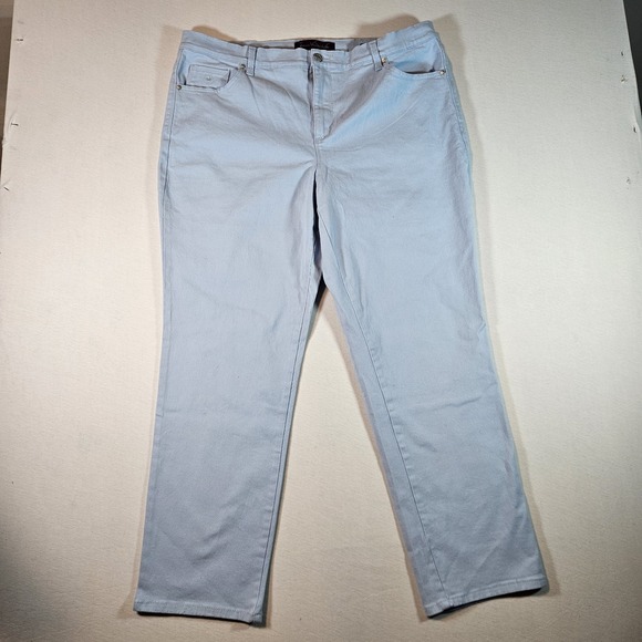 Gloria Vanderbilt Jeans Women's Amanda Original Slimming Size 16W Light Blue - Picture 2 of 7